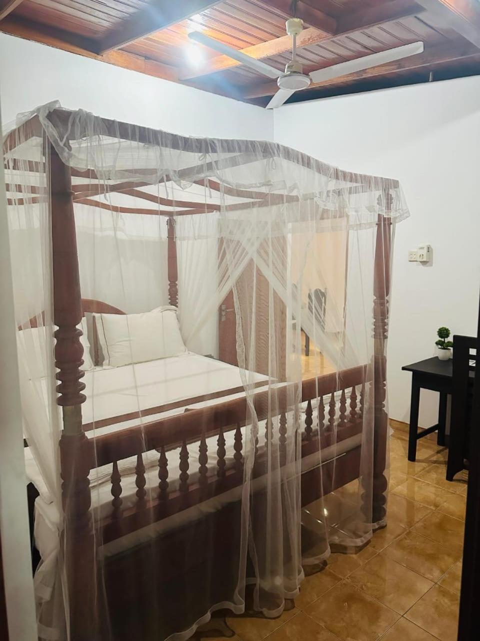 Sithum Home Stay Dikwella Ngoại thất bức ảnh